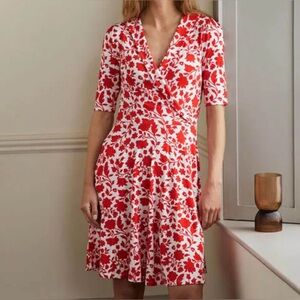 Boden Fixed Wrap Jersey Dress in Papaya Botanic Silhouette